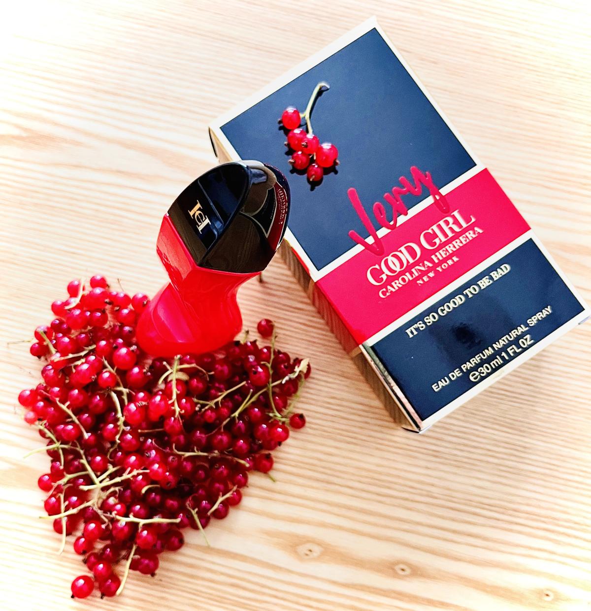 Carolina Herrera Very Good Gir - Good Floral & Wedding Decor Supply Photos recensione e prezzo